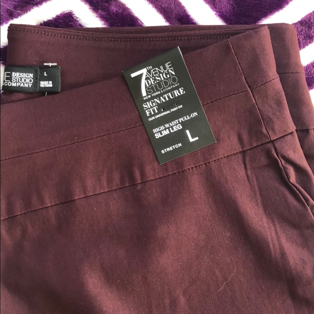 NWT High Waist Slim Leg Pull-On Pant